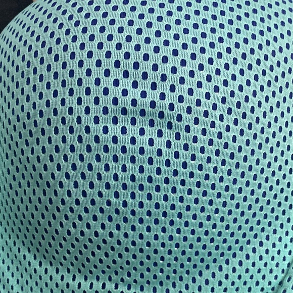 Victoria Sport - Sports Bra - 34DD - Picture 2 of 10